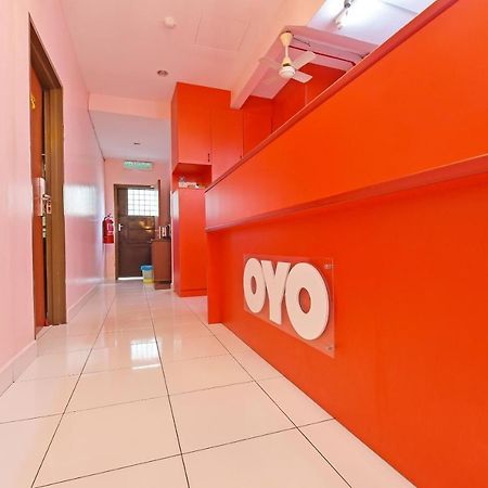 Oyo 575 Hotel Dns Ipoh Bagian luar foto