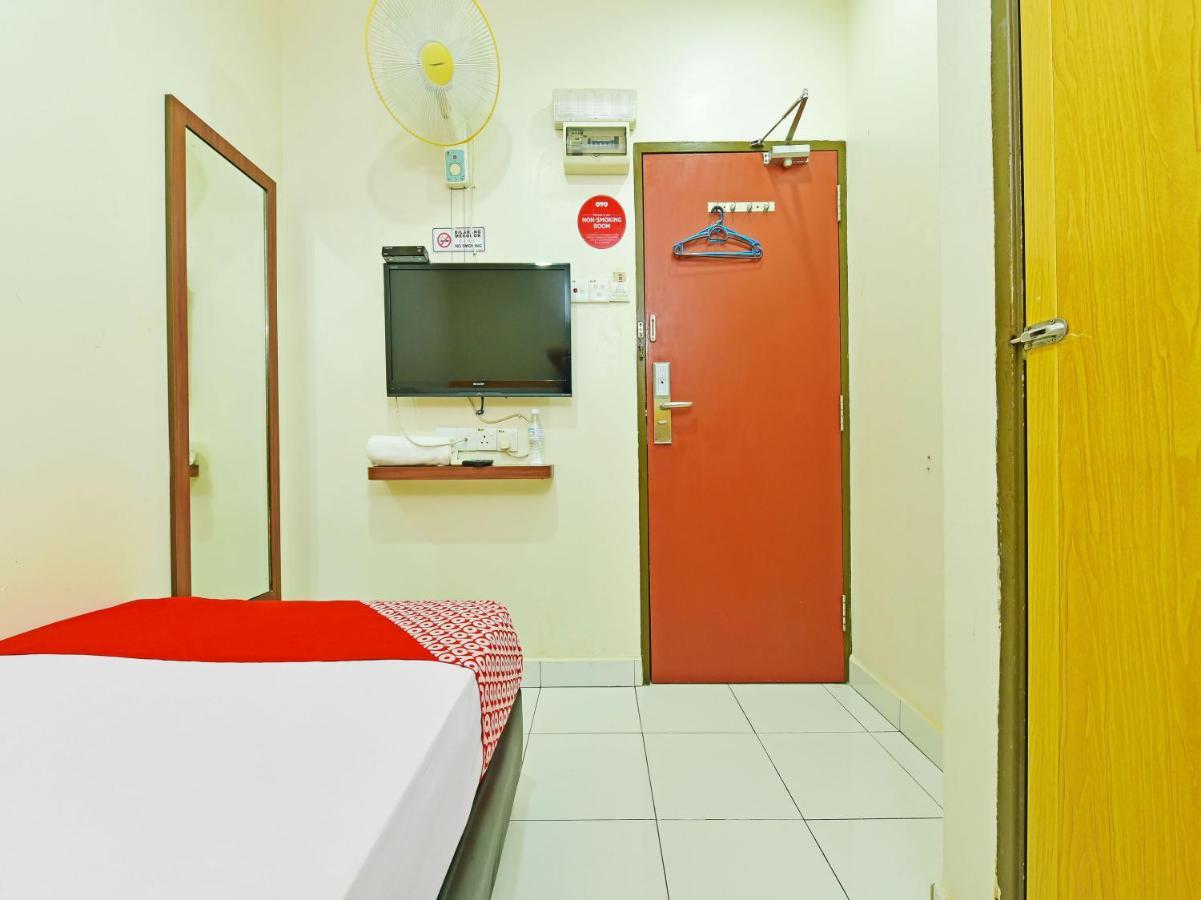 Oyo 575 Hotel Dns Ipoh Bagian luar foto