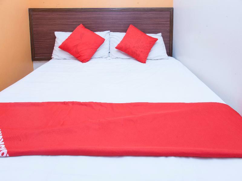 Oyo 575 Hotel Dns Ipoh Bagian luar foto